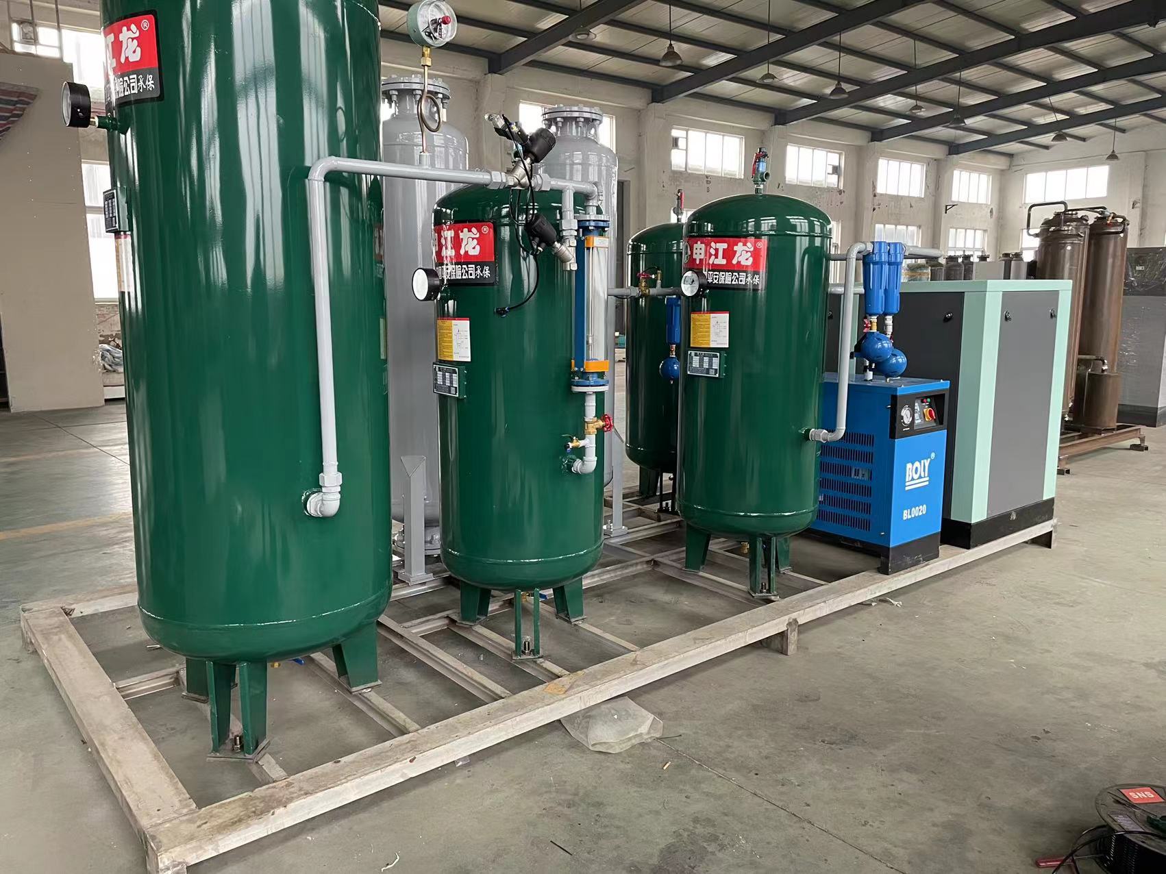 整體機(jī)架式制氧機(jī)