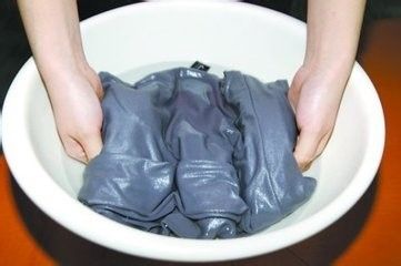 寒冷冬季，桶裝水灌裝設備教你清洗羽絨服小妙招
